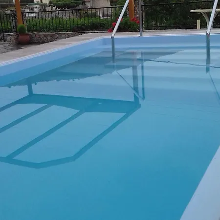 Hotel Irida